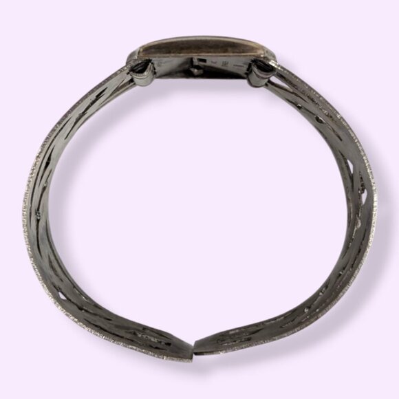 Vintage Front Hinge Cut Out Bracelet - Picture 5 of 7